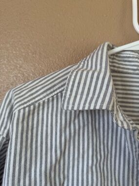 H&M Men’s Vertical Stripe Button-Down Shirt in White and Gray